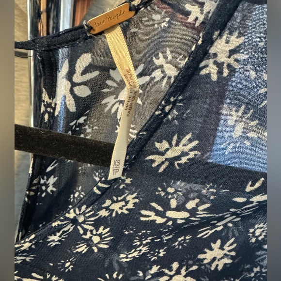 Free People Wallflower Midi Dress in Blue Size XS EUC Retail $158 - Picture 7 of 7